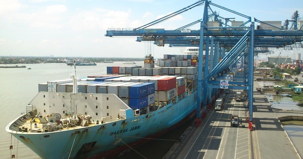 Vì sao chi phí logistics tại Việt Nam gấp 3 Singapore?