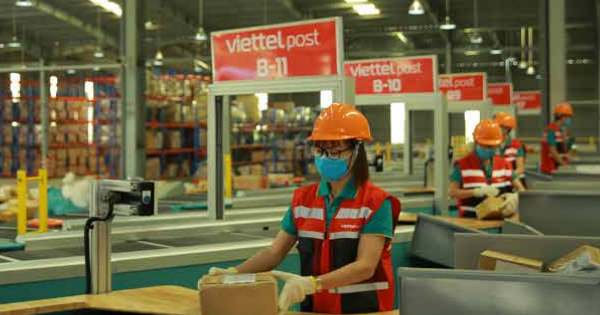 Thu trung bình 58 tỷ đồng/ngày, Viettel Post báo lãi 6 tháng tăng 10% cùng kỳ, triển khai mở mới hàng nghìn "bưu cục số" và điểm thu gom